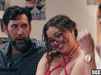 Tikla izle hemen izle pornosu  resmi